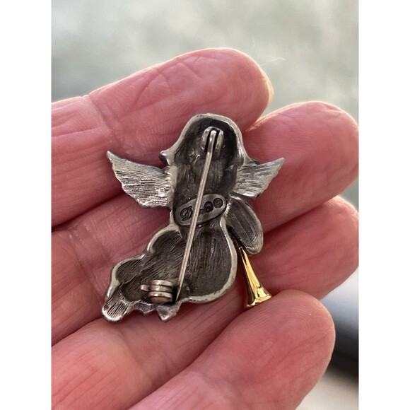 Vintage Signed Daria Pewter Angel With Gold Tone Metal Trumpet Brooch - Picture 2 of 4